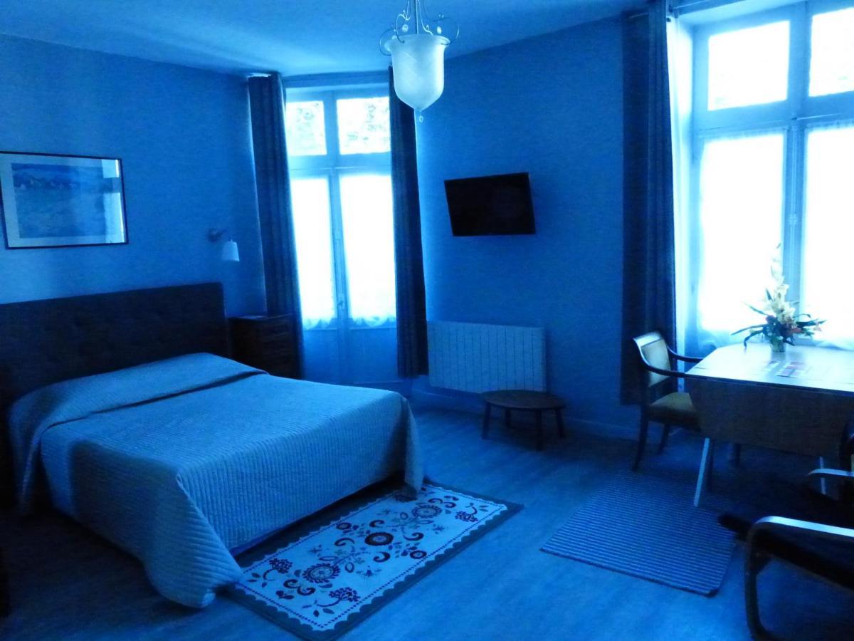 Hotel Des Thermes Bourbon-lʼArchambault Eksteriør bilde