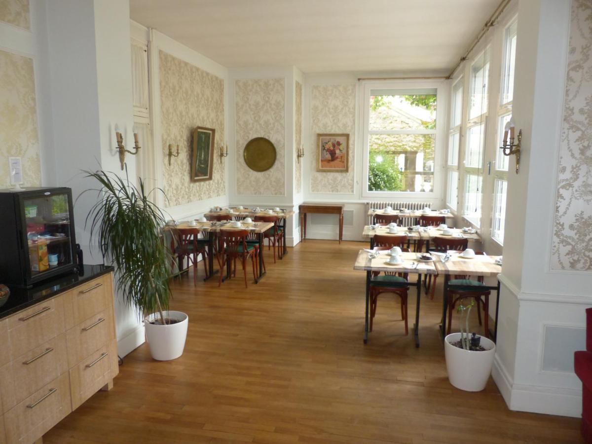 Hotel Des Thermes Bourbon-lʼArchambault Eksteriør bilde